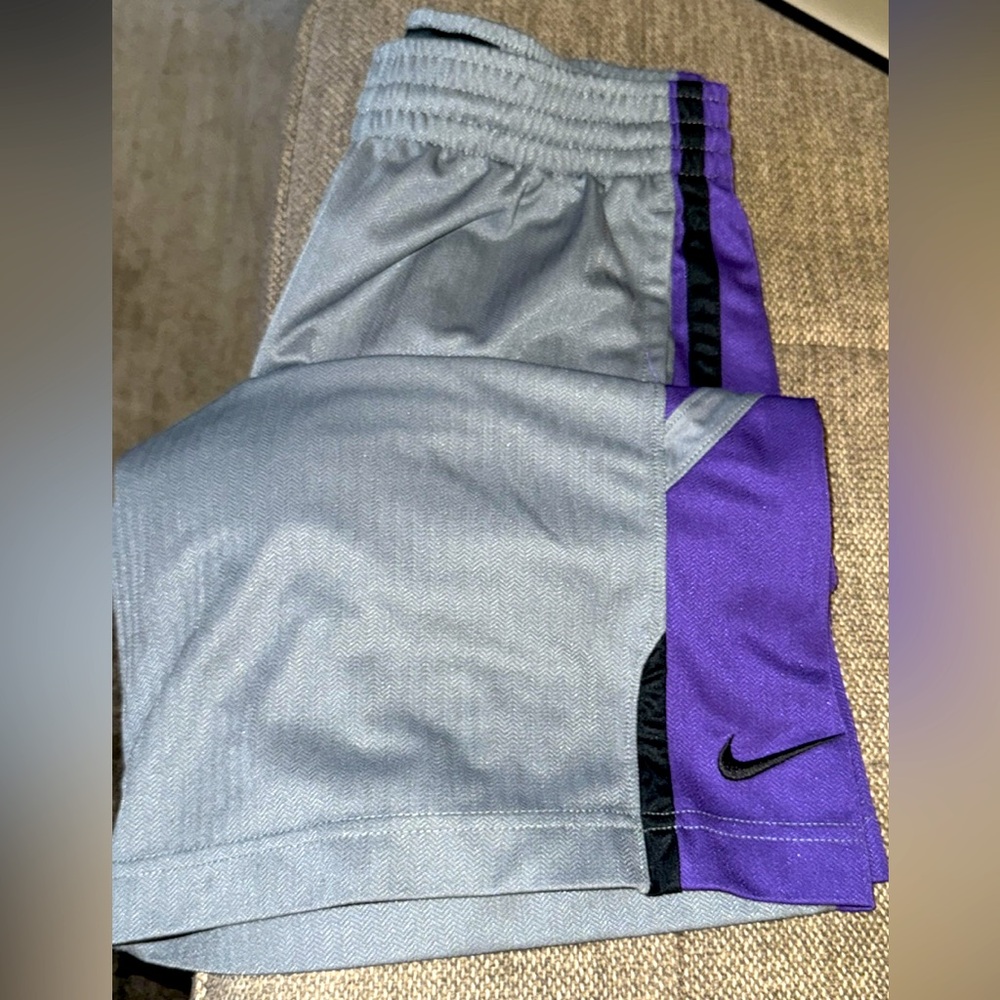 Men’s Purple, Black, and Gray NIKE Basketball/Athletic Shorts, Size Medium